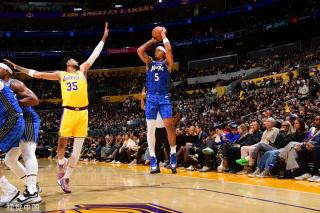 不仅如此 不仅如此